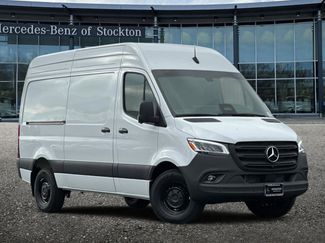 New 2026 Mercedes-Benz Sprinter 2500 video 2