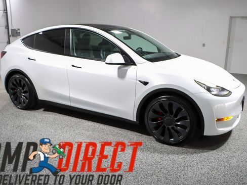 Used 2023 Tesla Model Y Performance AWD/4WD image 6