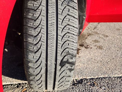 Used 2017 Hyundai Elantra GT image 13