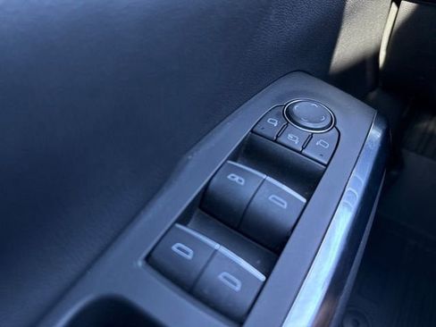 Used 2024 Chevrolet Traverse RS w/ LPO, Floor Liner Package FWD image 25