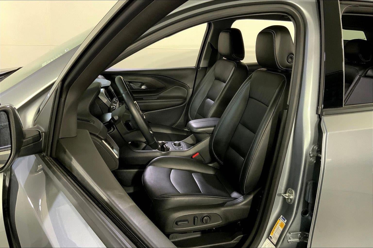 Used 2023 GMC Terrain SLT AWD/4WD image 23