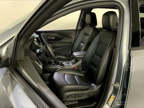 Used 2023 GMC Terrain SLT AWD/4WD image 23