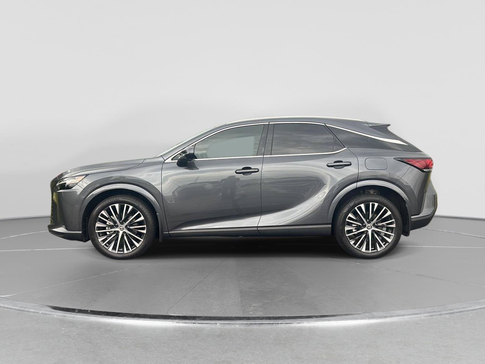 Used 2024 Lexus RX 350 Premium Plus w/ Convenience Package FWD image 2