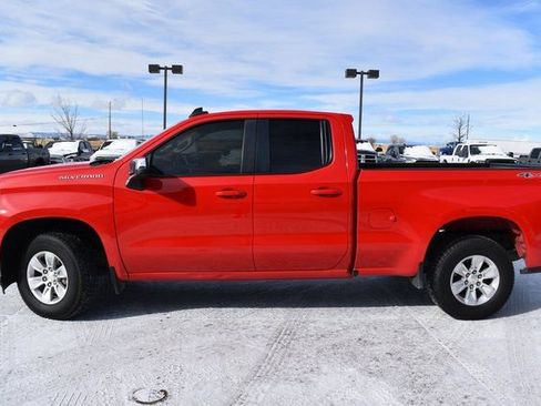 Used 2021 Chevrolet Silverado 1500 LT image 10