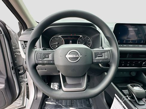 New 2025 Nissan Rogue S AWD/4WD image 7