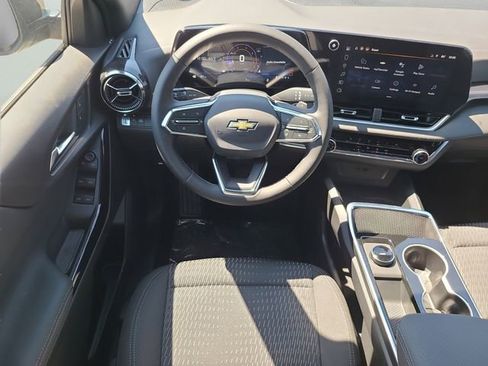 New 2026 Chevrolet Equinox LT w/ Safety and Technology Package image 23