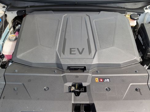 New 2026 Hyundai Ioniq 5 Limited image 26