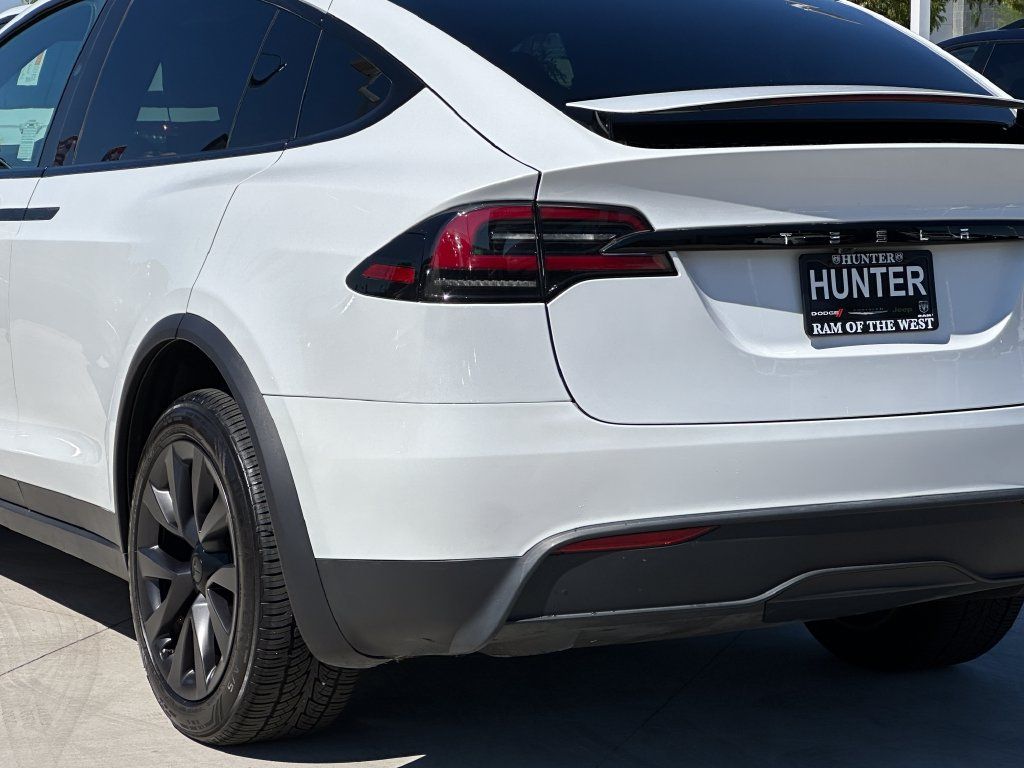 Used 2024 Tesla Model X AWD/4WD image 5