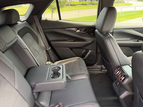 Used 2024 Chevrolet Blazer EV RS AWD/4WD image 38