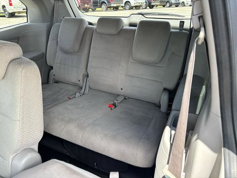 Used 2014 Honda Odyssey EX image 21
