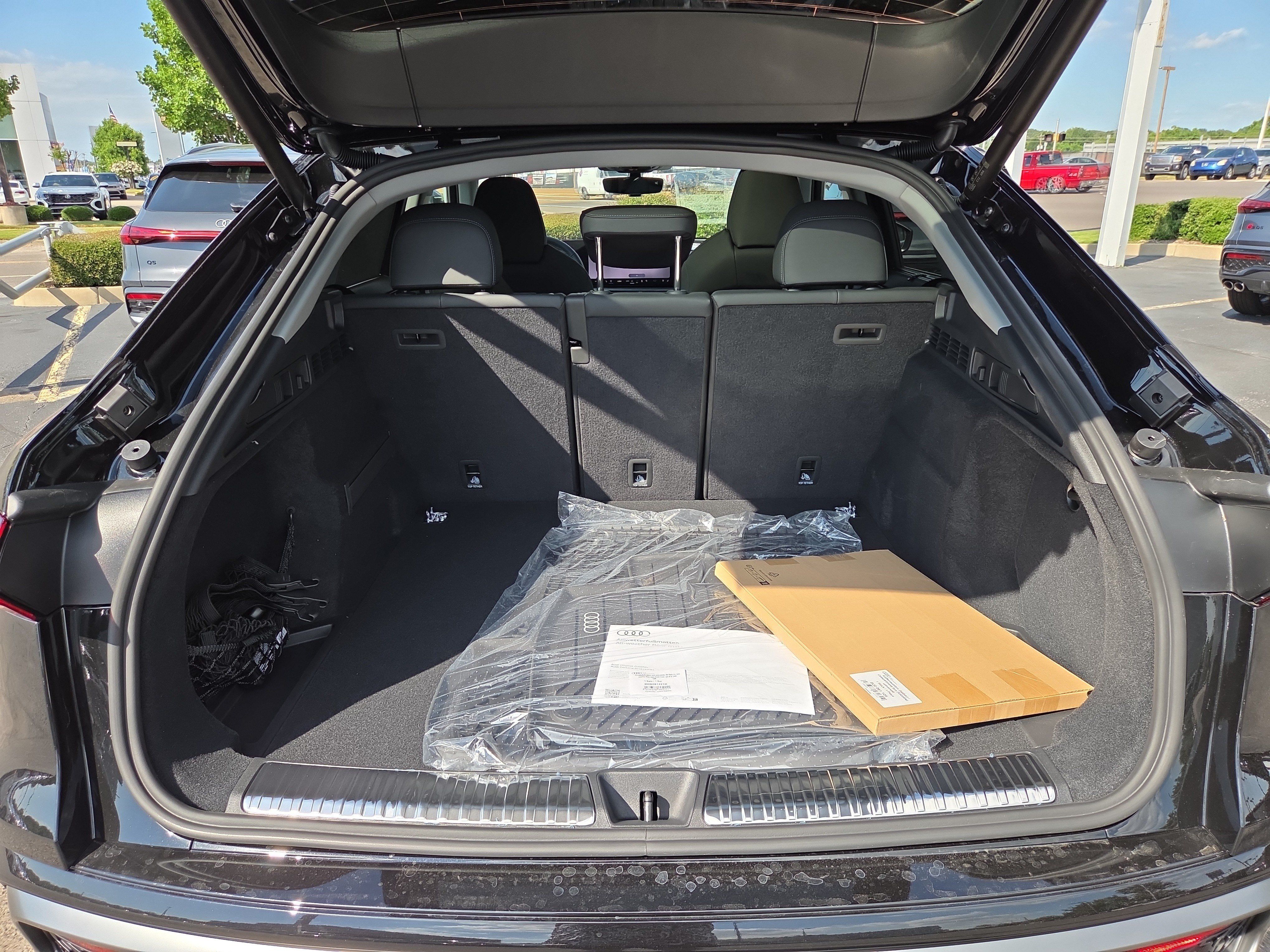 New 2026 Audi Q5 Premium Plus AWD/4WD image 8