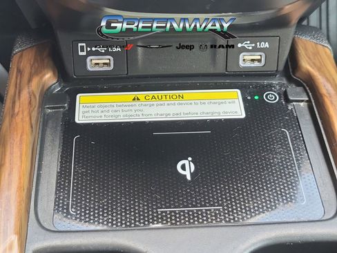 Used 2022 Honda CR-V Touring image 19