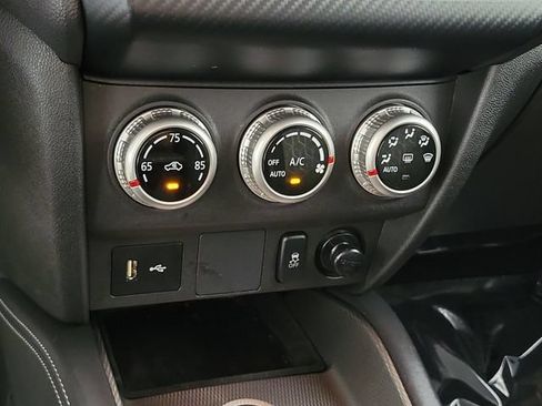 Used 2025 Mitsubishi Outlander Sport ES AWD/4WD image 30