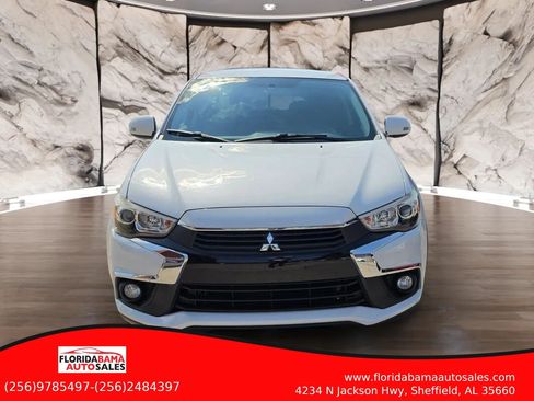 Used 2017 Mitsubishi Outlander Sport SE FWD image 2