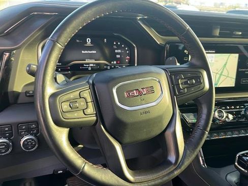 Used 2024 GMC Sierra 1500 AT4X image 11