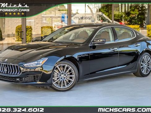Used 2018 Maserati Ghibli RWD image 1