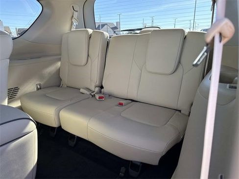 Used 2024 INFINITI QX80 Luxe w/ Cargo Package image 14
