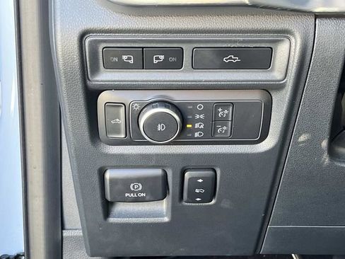 Used 2021 Ford F150 Lariat AWD/4WD image 32
