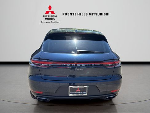 Used 2021 Porsche Macan AWD/4WD image 6