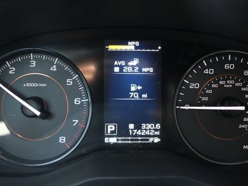 Used 2018 Subaru Crosstrek 2.0i Premium AWD/4WD image 7