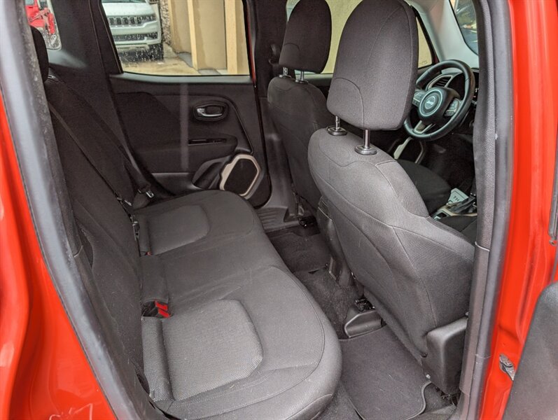 Used 2017 Jeep Renegade Sport w/ Power & Air Group FWD image 29