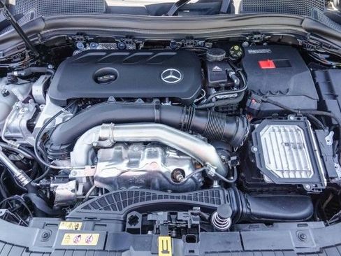 Used 2025 Mercedes-Benz GLA 250 GLA 250 image 28