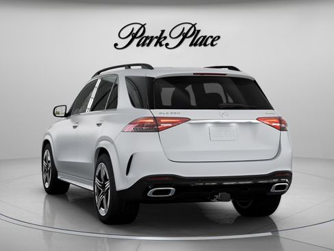 New 2026 Mercedes-Benz GLE 450 4MATIC image 15