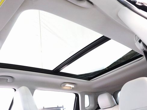 Used 2020 Jeep Compass Limited w/ Safety & Security Group image 22