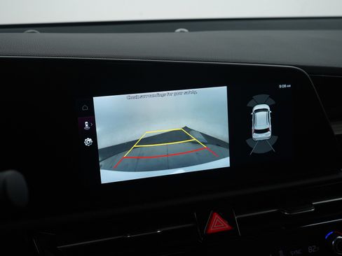 Used 2023 Kia Niro Wave image 26