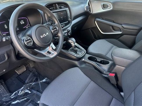 Used 2023 Kia Soul LX w/ Option Group 015 image 10