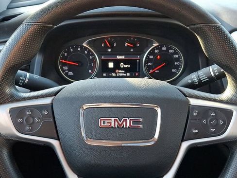 Used 2023 GMC Acadia SLE w/ Driver Convenience Package image 23