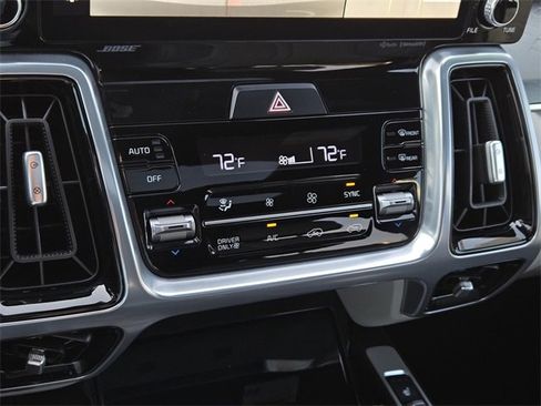 Certified 2023 Kia Sorento SX Prestige image 26