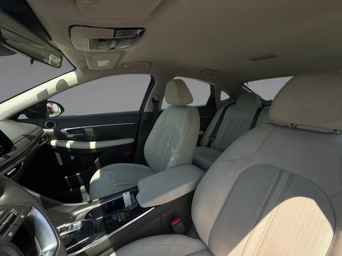 Used 2021 Hyundai Sonata Blue FWD image 11