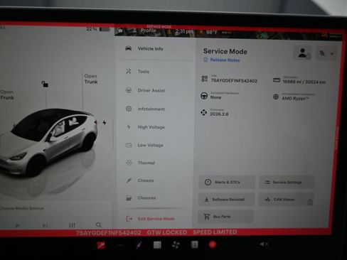 Used 2022 Tesla Model Y Performance AWD/4WD image 14