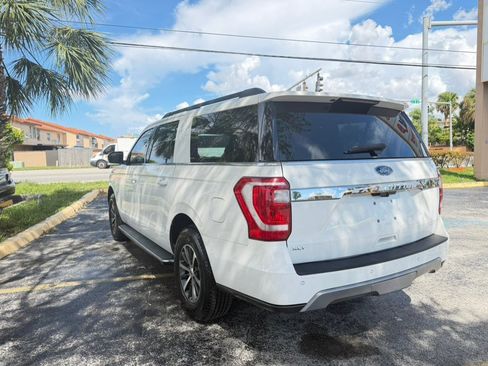 Used 2021 Ford Expedition Max XLT RWD image 3