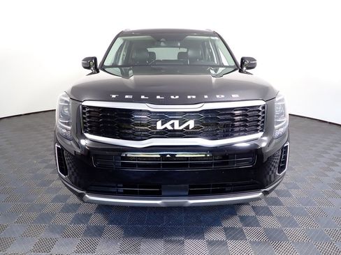 Used 2022 Kia Telluride S AWD/4WD image 11