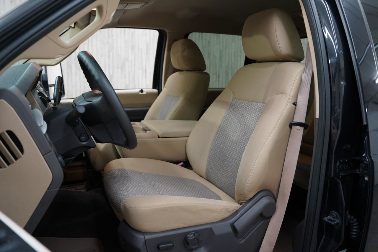 Used 2011 Ford F250 XLT w/ XLT Premium Pkg AWD/4WD image 24