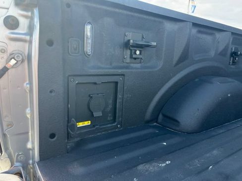 Used 2021 Ford F150 Lariat w/ Equipment Group 502A High AWD/4WD image 9