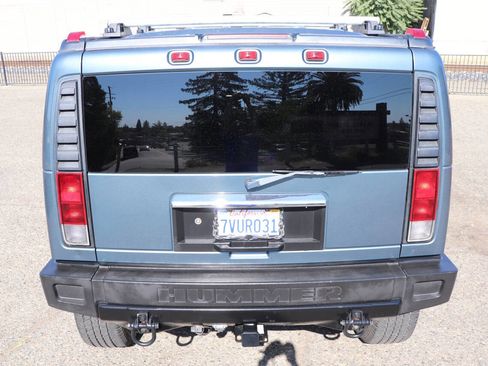 Used 2005 HUMMER H2 w/ Preferred Equipment Group image 7