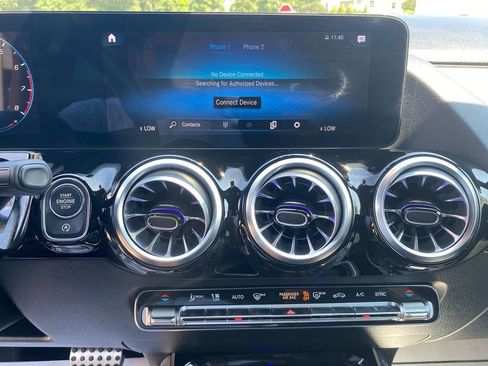 Used 2022 Mercedes-Benz GLA 250 4MATIC image 20