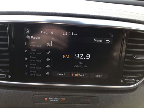 Used 2020 Kia Sportage EX w/ EX Technology Package image 22