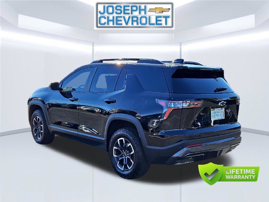 Used 2025 Chevrolet Equinox ACTIV FWD image 4