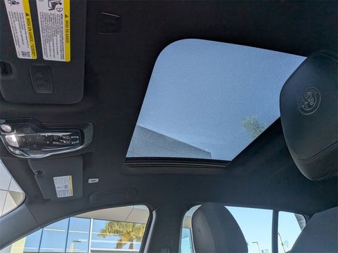 Used 2025 Alfa Romeo Tonale w/ Premium Package image 23