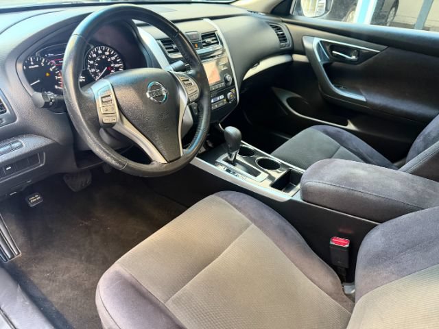 Used 2013 Nissan Altima 2.5 SV w/ 2.5SV Convenience Pkg FWD image 12