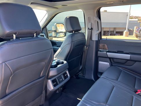 Used 2025 Ford F350 Lariat w/ Lariat Ultimate Package image 20