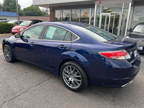 Used 2009 MAZDA MAZDA6 s Grand Touring w/ Moonroof & Bose Pkg FWD image 7