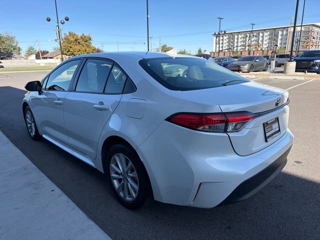 Used 2025 Toyota Corolla LE w/ LE Premium Package AWD/4WD image 5