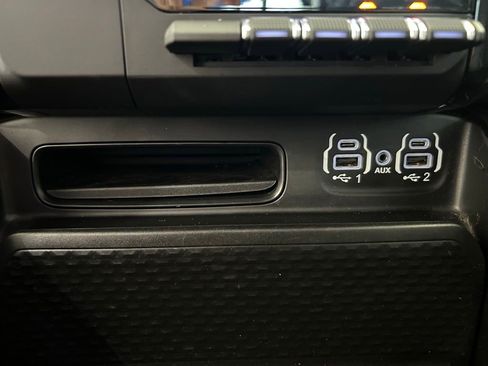 Used 2023 RAM 1500 Laramie RWD image 52