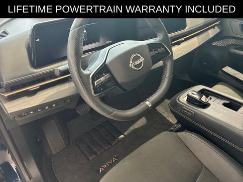 Used 2024 Nissan Ariya AWD image 8