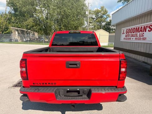 Used 2016 Chevrolet Silverado 1500 Custom w/ Custom Convenience Package AWD/4WD image 6